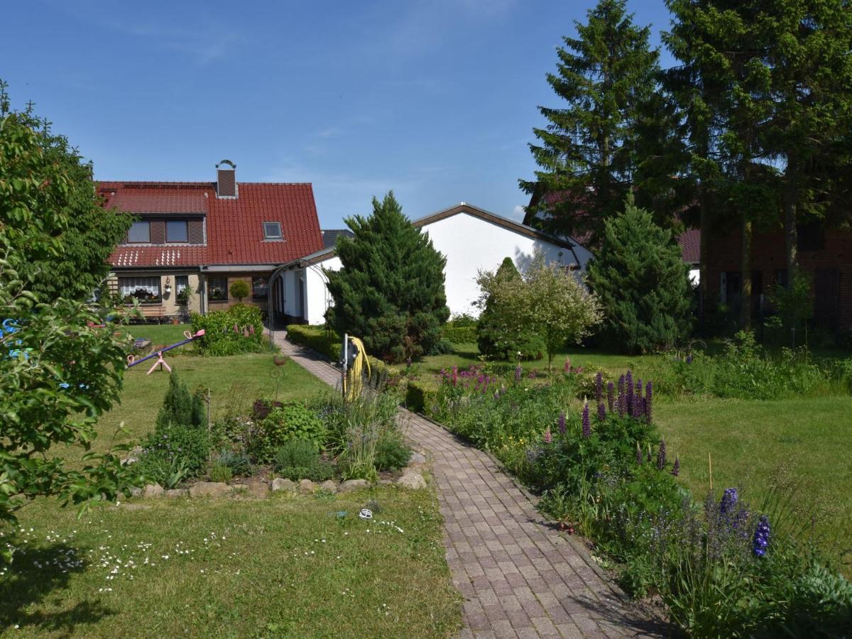 Apartment In Robertsdorf With Garden, Terrace, Barbecue Blowatz Εξωτερικό φωτογραφία