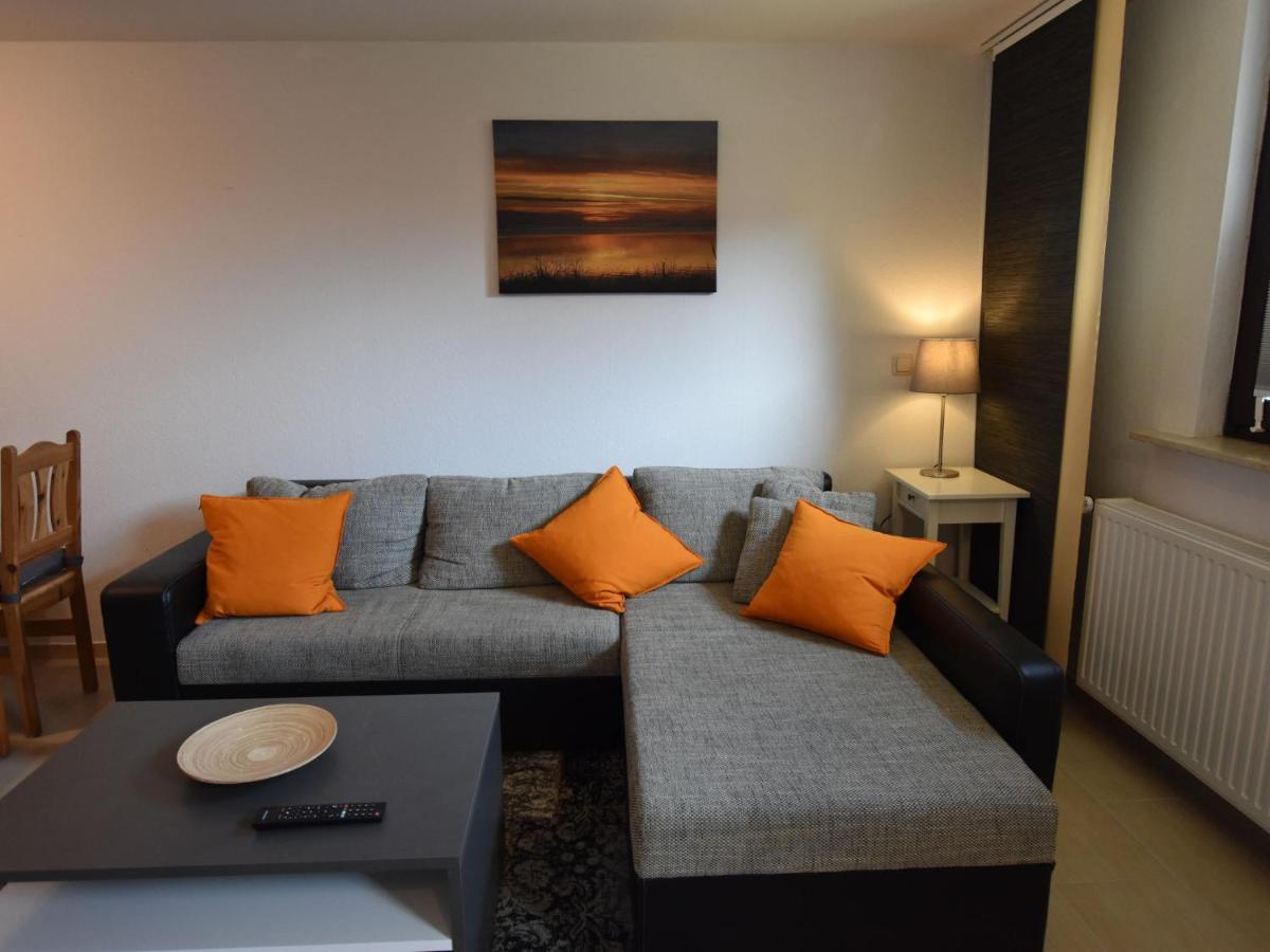 Apartment In Robertsdorf With Garden, Terrace, Barbecue Blowatz Δωμάτιο φωτογραφία